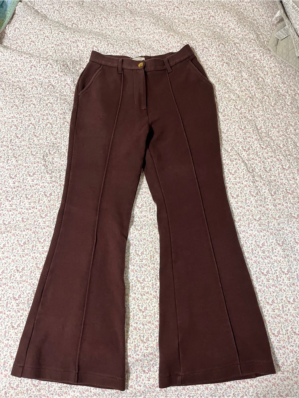 Urban Outfitters Isabella Ponte High Wasted Women's Brown Flared Pants. Medium